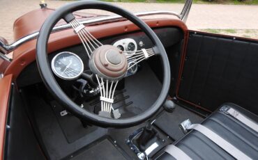 Ford-Model-T-Hot-Rod-Roadster-1927-1927-Ford-Model-T-Hot-Rod-Roadster-11