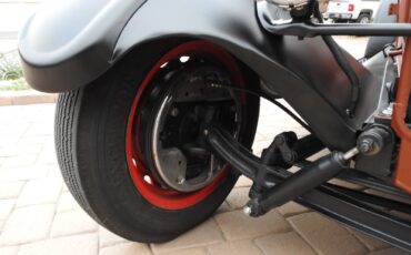 Ford-Model-T-Hot-Rod-Roadster-1927-1927-Ford-Model-T-Hot-Rod-Roadster-20