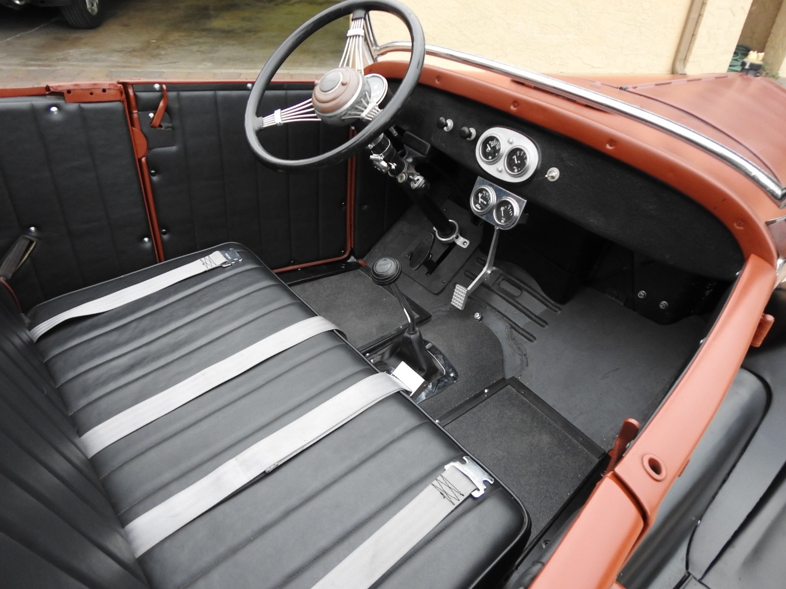 Ford-Model-T-Hot-Rod-Roadster-1927-1927-Ford-Model-T-Hot-Rod-Roadster-8