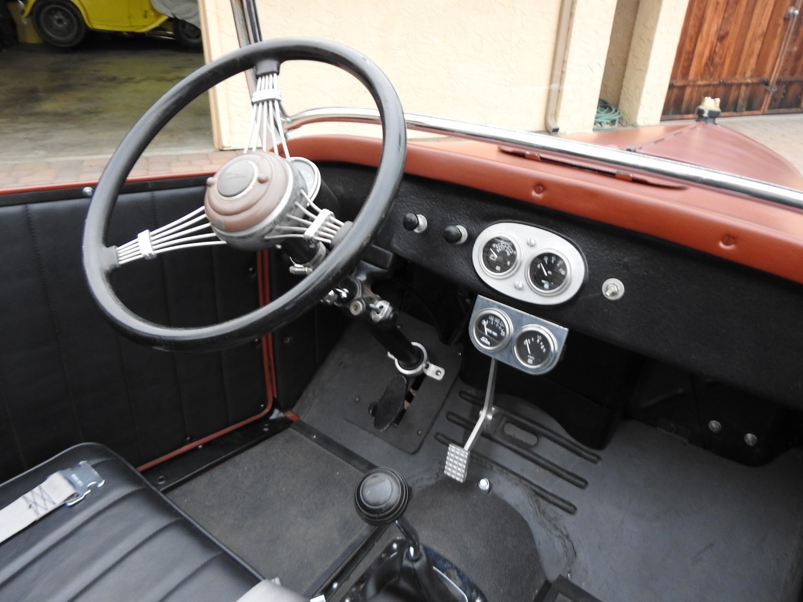 Ford-Model-T-Hot-Rod-Roadster-1927-1927-Ford-Model-T-Hot-Rod-Roadster-9