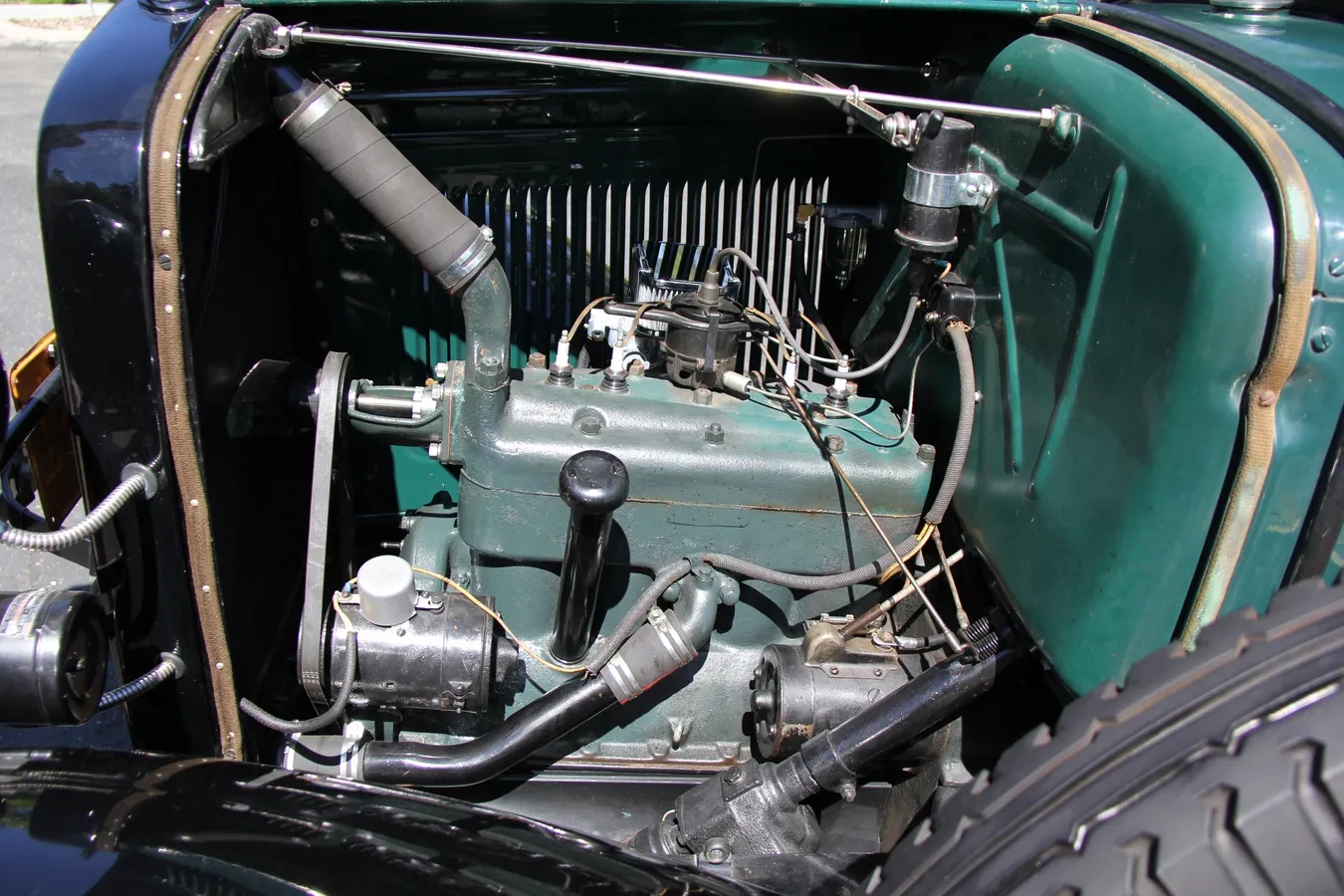 Ford-Model-a-1930-28