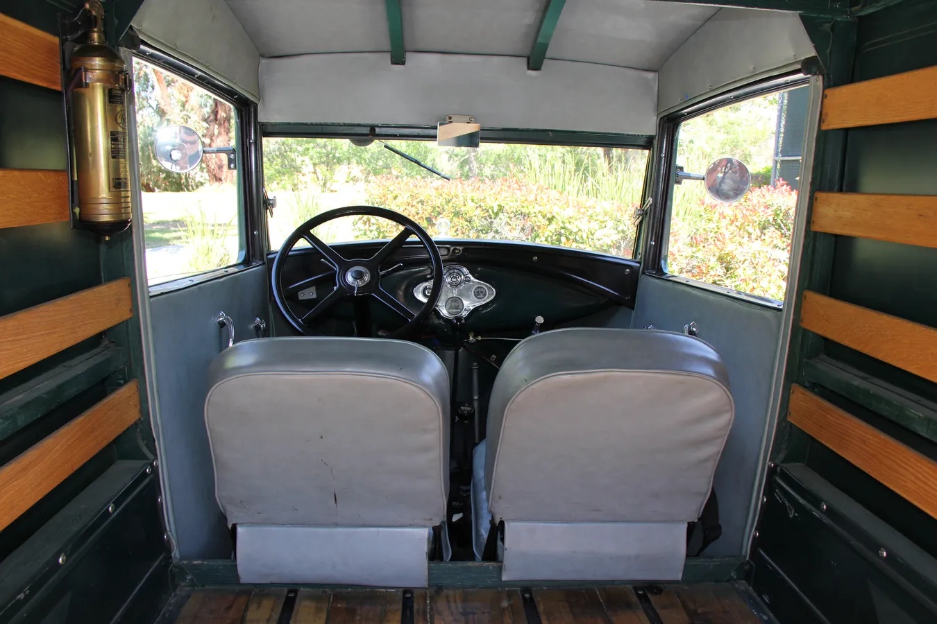 Ford-Model-a-1930-29