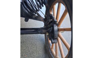 Ford-Model-t-1919-Black-and-Red-Black-11