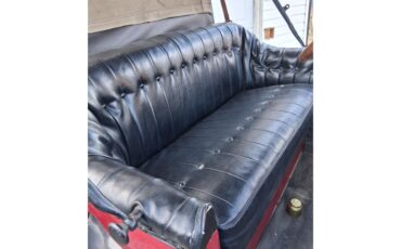 Ford-Model-t-1919-Black-and-Red-Black-12