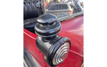 Ford-Model-t-1919-Black-and-Red-Black-13