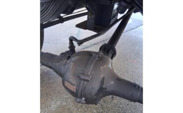 Ford-Model-t-1919-Black-and-Red-Black-16