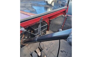 Ford-Model-t-1919-Black-and-Red-Black-20