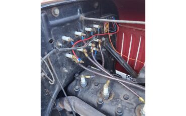 Ford-Model-t-1919-Black-and-Red-Black-25