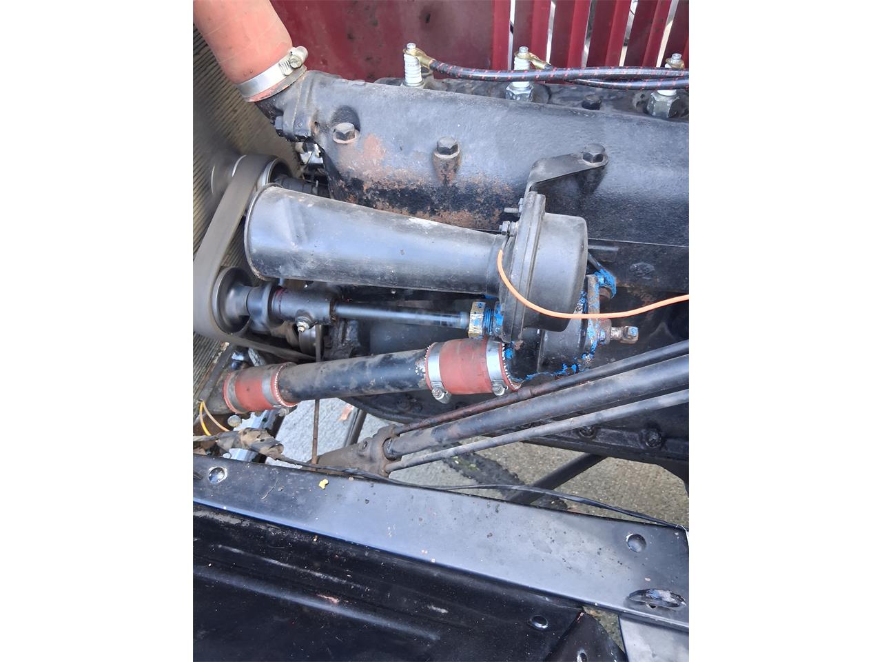 Ford-Model-t-1919-Black-and-Red-Black-30