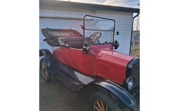 Ford-Model-t-1919-Black-and-Red-Black