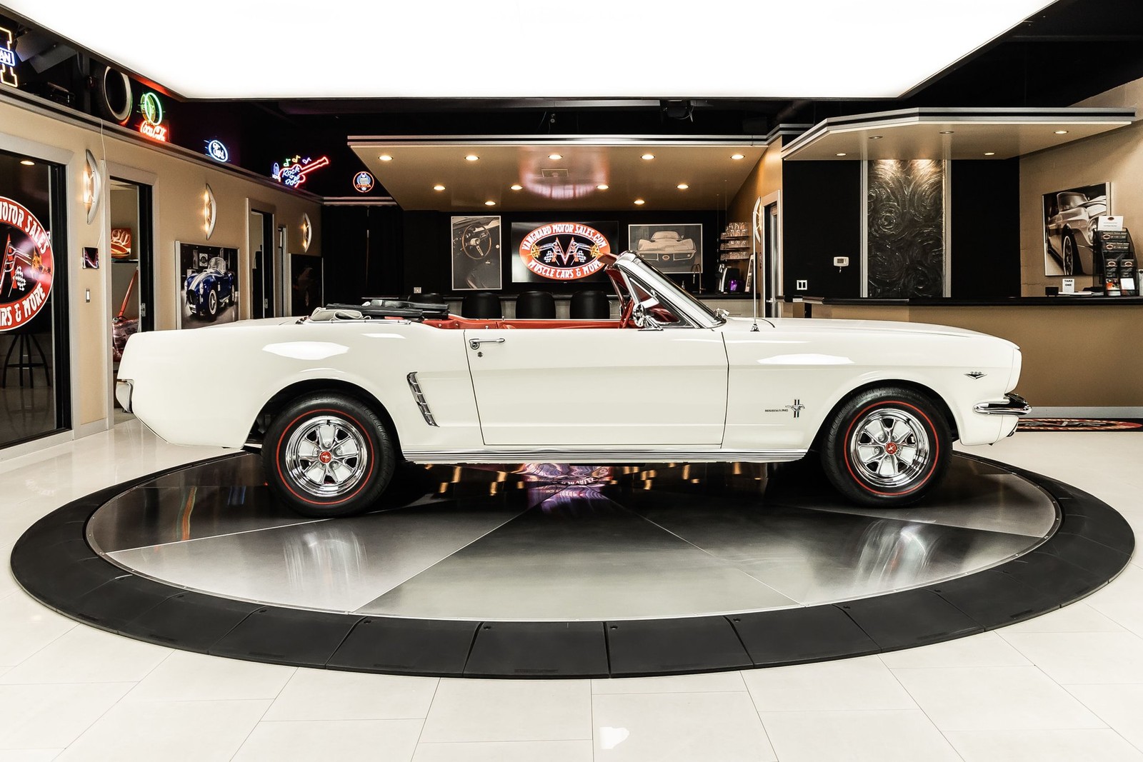 Ford-Mustang-1964-Convertible-12