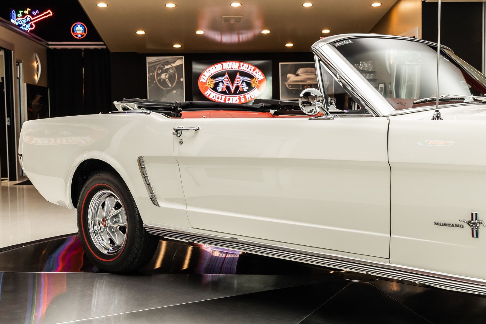 Ford-Mustang-1964-Convertible-22