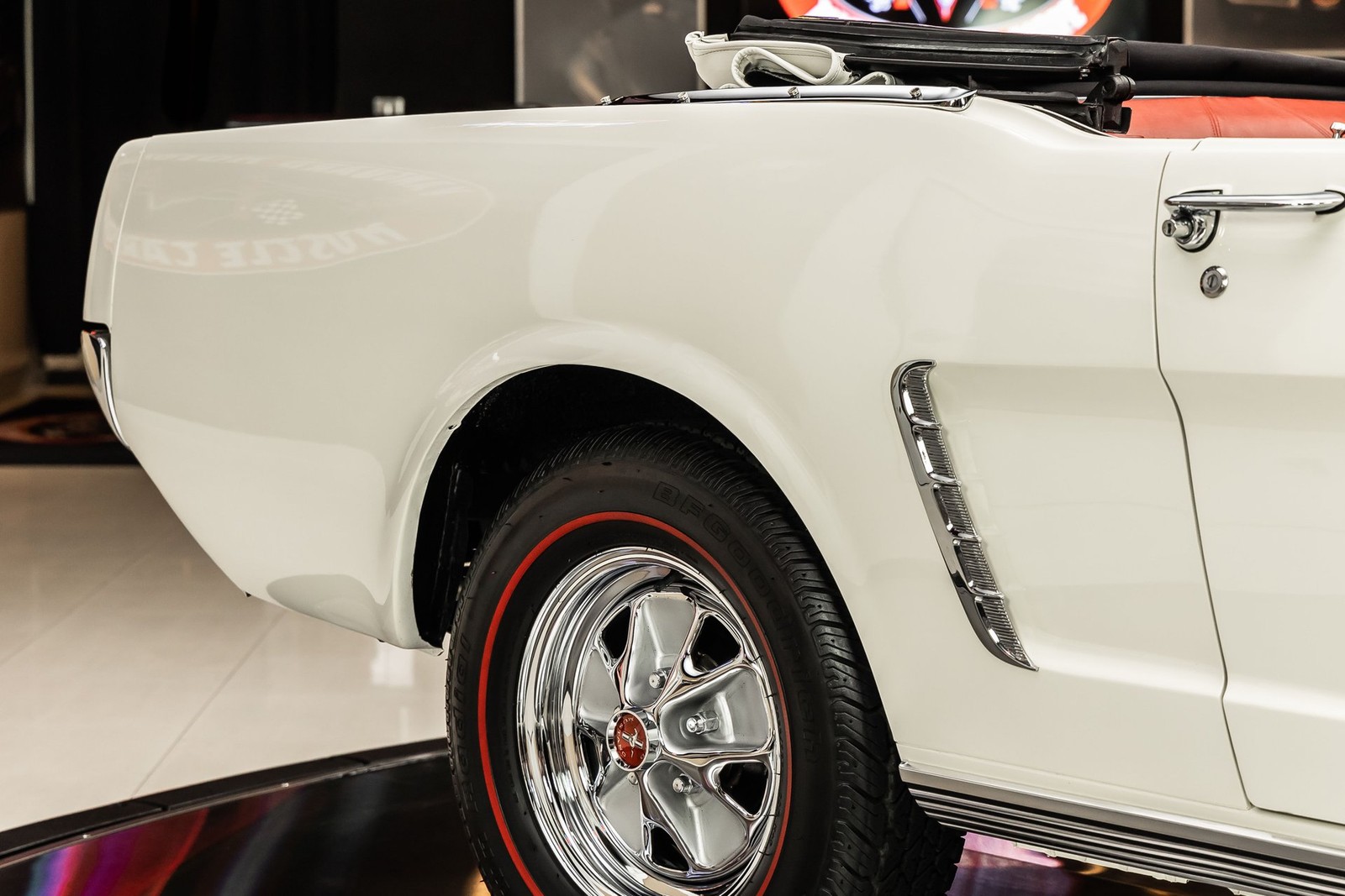 Ford-Mustang-1964-Convertible-23