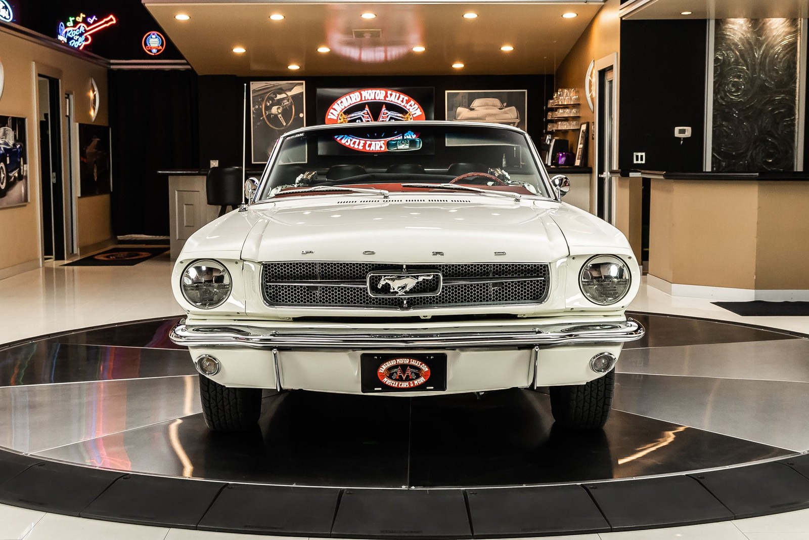 Ford-Mustang-1964-Convertible-8