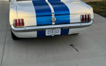 Ford-Mustang-1964-Coupe-3