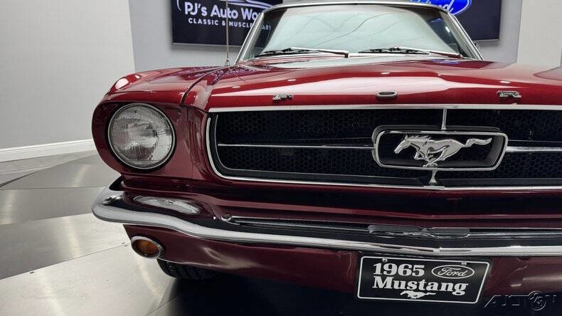 Ford-Mustang-1965-12