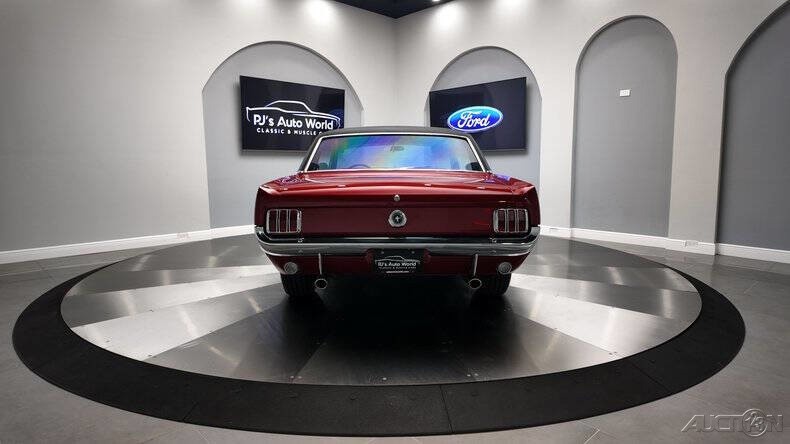 Ford-Mustang-1965-18