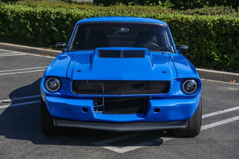 Ford-Mustang-1965-18