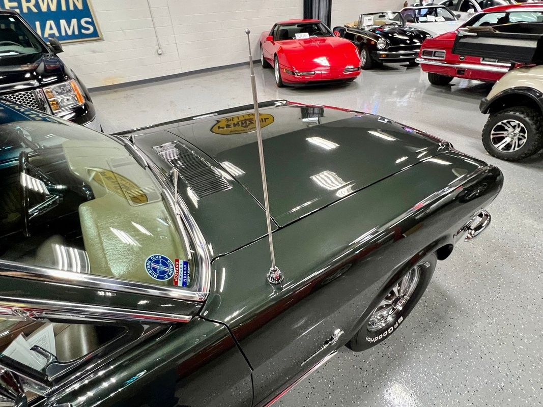 Ford-Mustang-1965-18