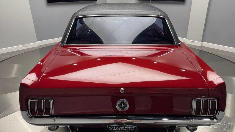 Ford-Mustang-1965-20