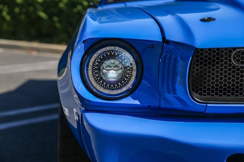 Ford-Mustang-1965-21