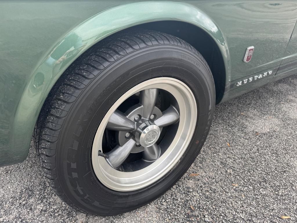 Ford-Mustang-1965-26