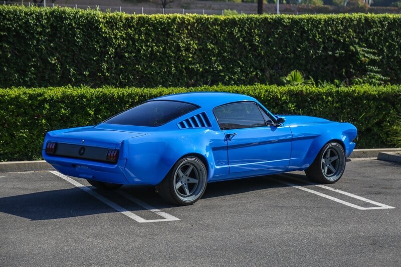 Ford-Mustang-1965-29