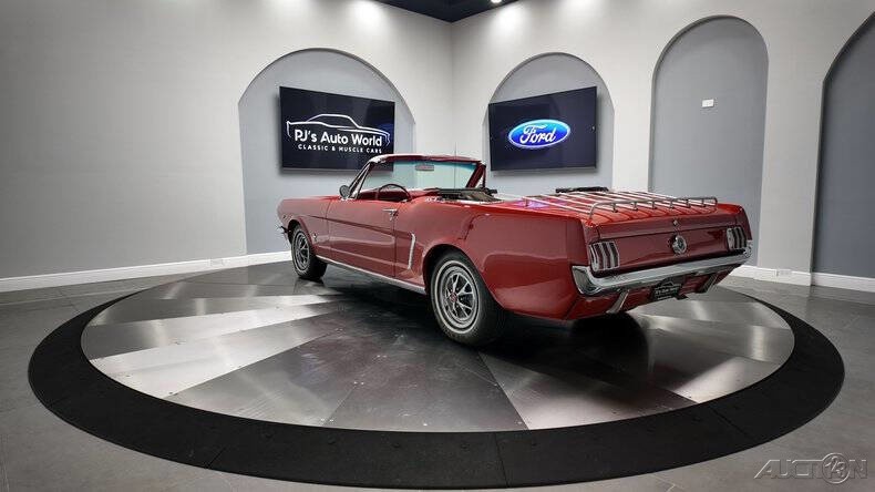Ford-Mustang-1965-3