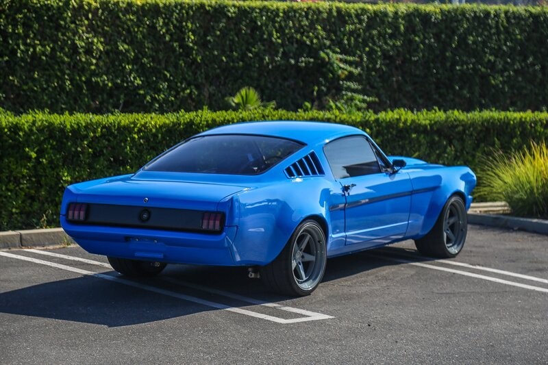 Ford-Mustang-1965-30