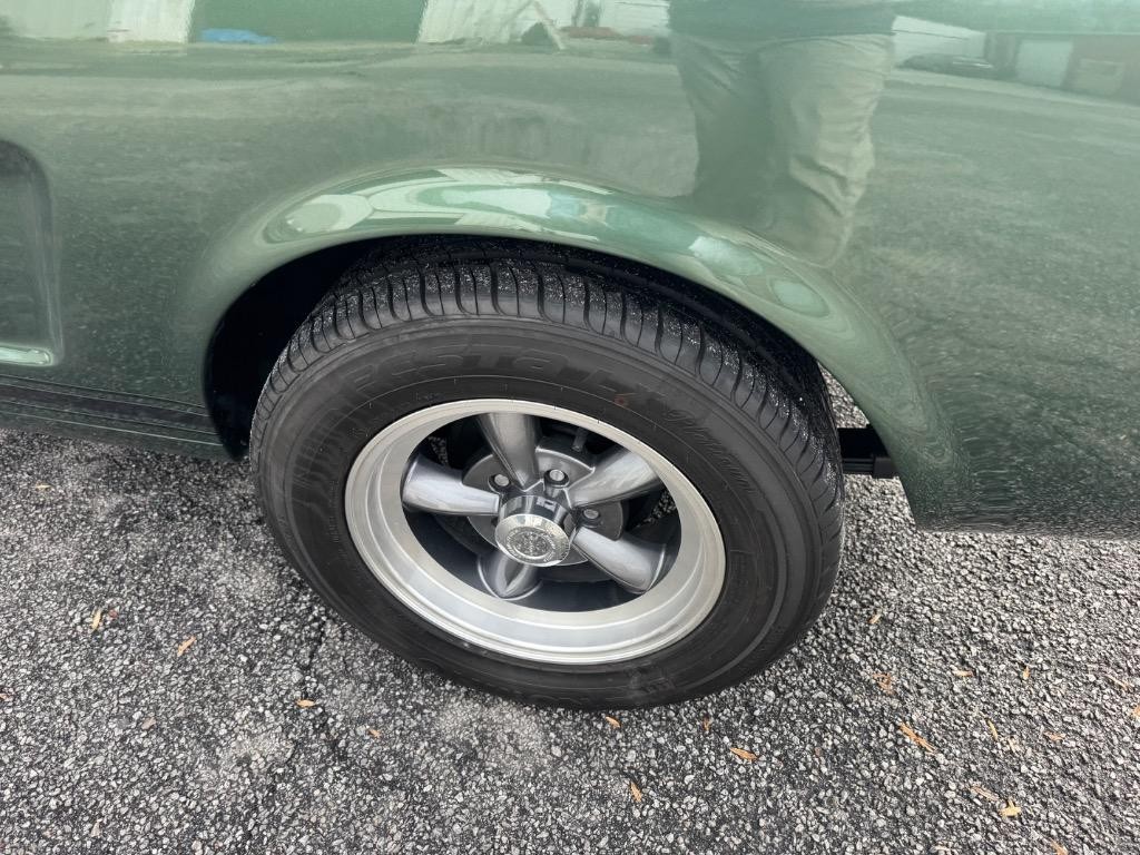 Ford-Mustang-1965-32