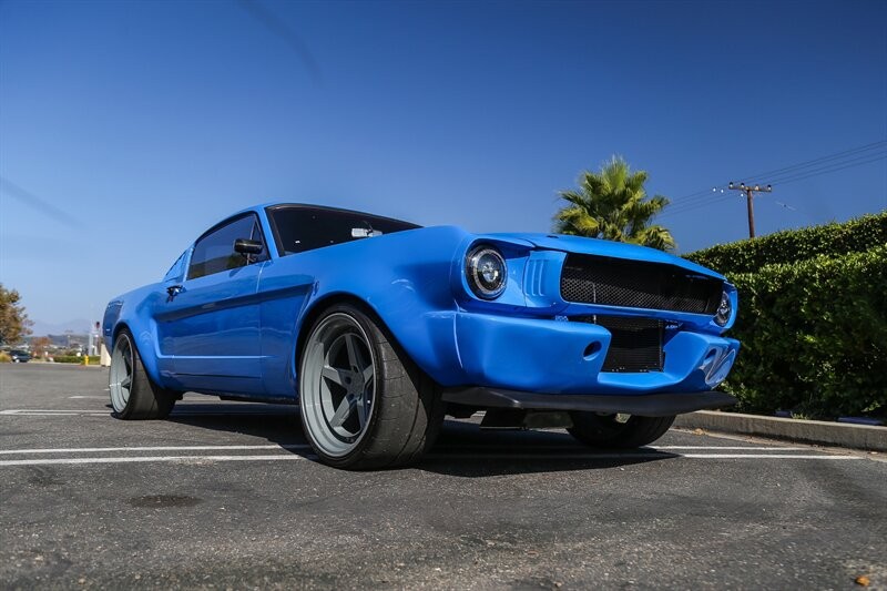 Ford-Mustang-1965-32