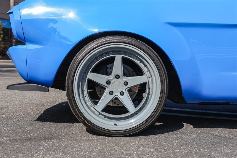 Ford-Mustang-1965-37