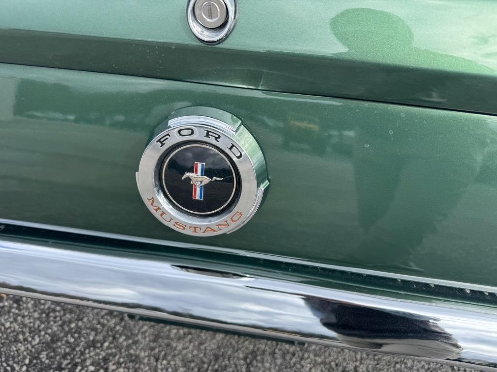 Ford-Mustang-1965-38