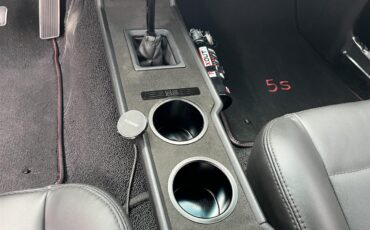 Ford-Mustang-1965-Black-Black-24