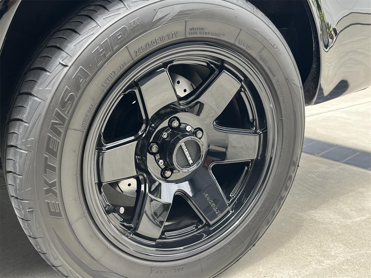 Ford-Mustang-1965-Black-Black-7