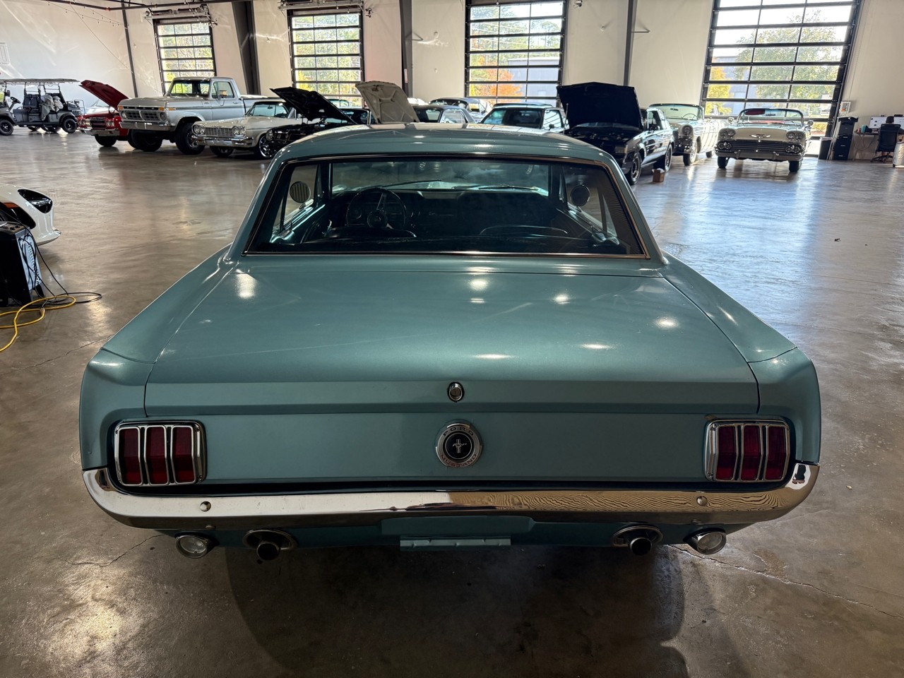 Ford-Mustang-1965-Classic-Car-15