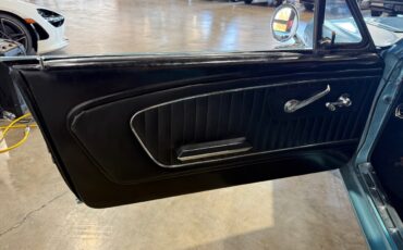 Ford-Mustang-1965-Classic-Car-21