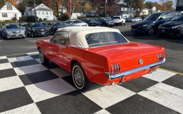 Ford-Mustang-1965-Convertible-10