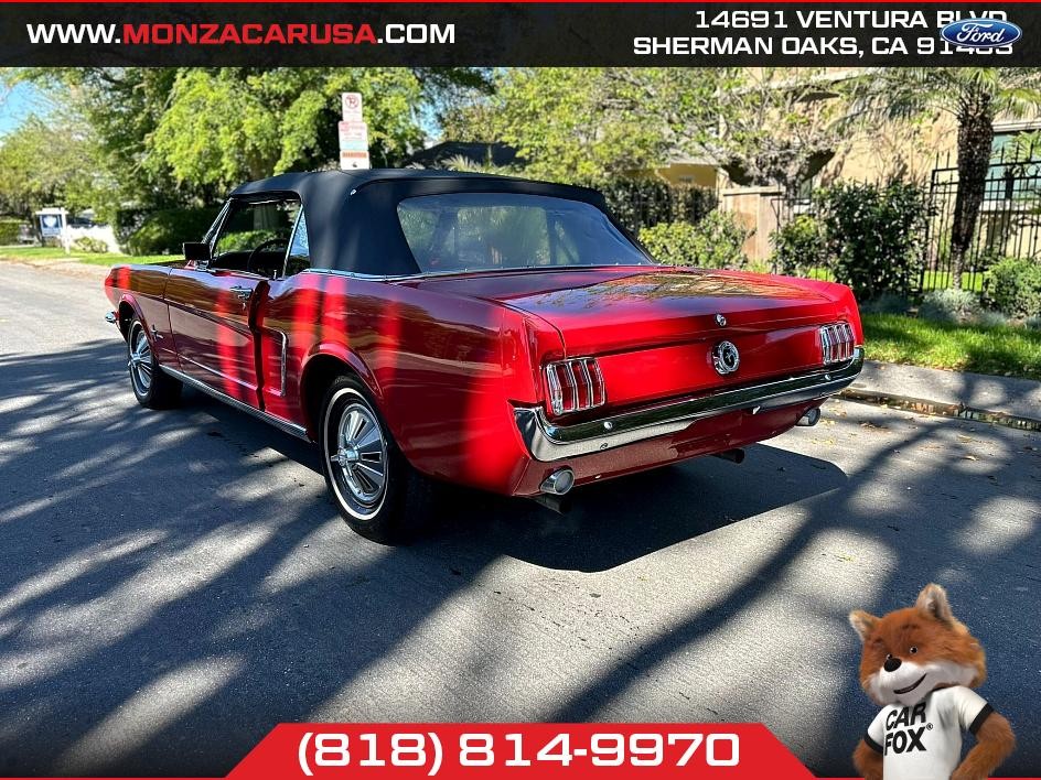 Ford-Mustang-1965-Convertible-10