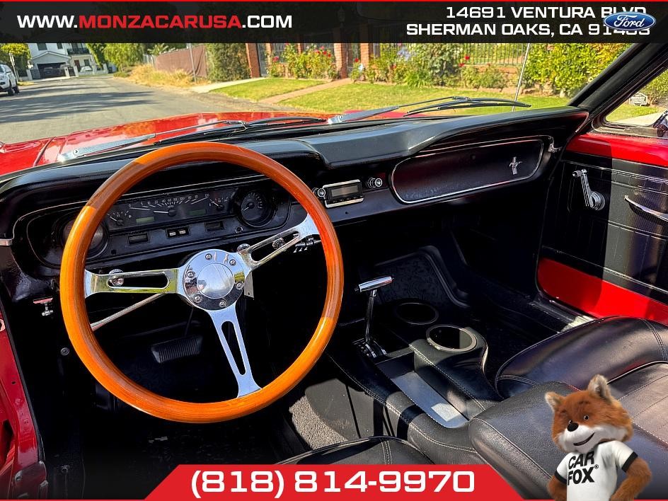 Ford-Mustang-1965-Convertible-11