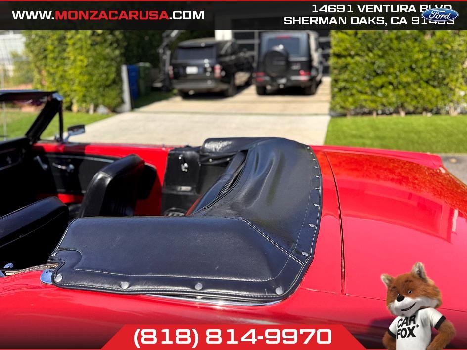 Ford-Mustang-1965-Convertible-14