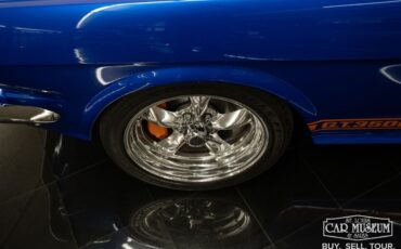 Ford-Mustang-1965-Convertible-16