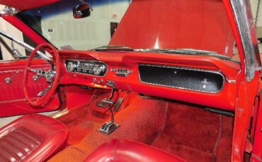 Ford-Mustang-1965-Convertible-18