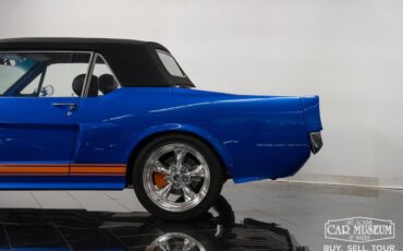 Ford-Mustang-1965-Convertible-21