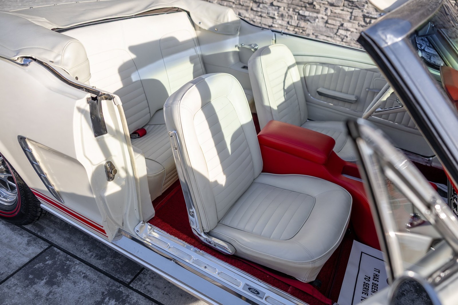 Ford-Mustang-1965-Convertible-22