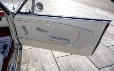 Ford-Mustang-1965-Convertible-26