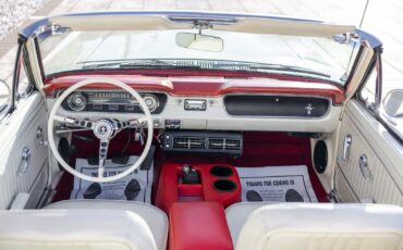 Ford-Mustang-1965-Convertible-27