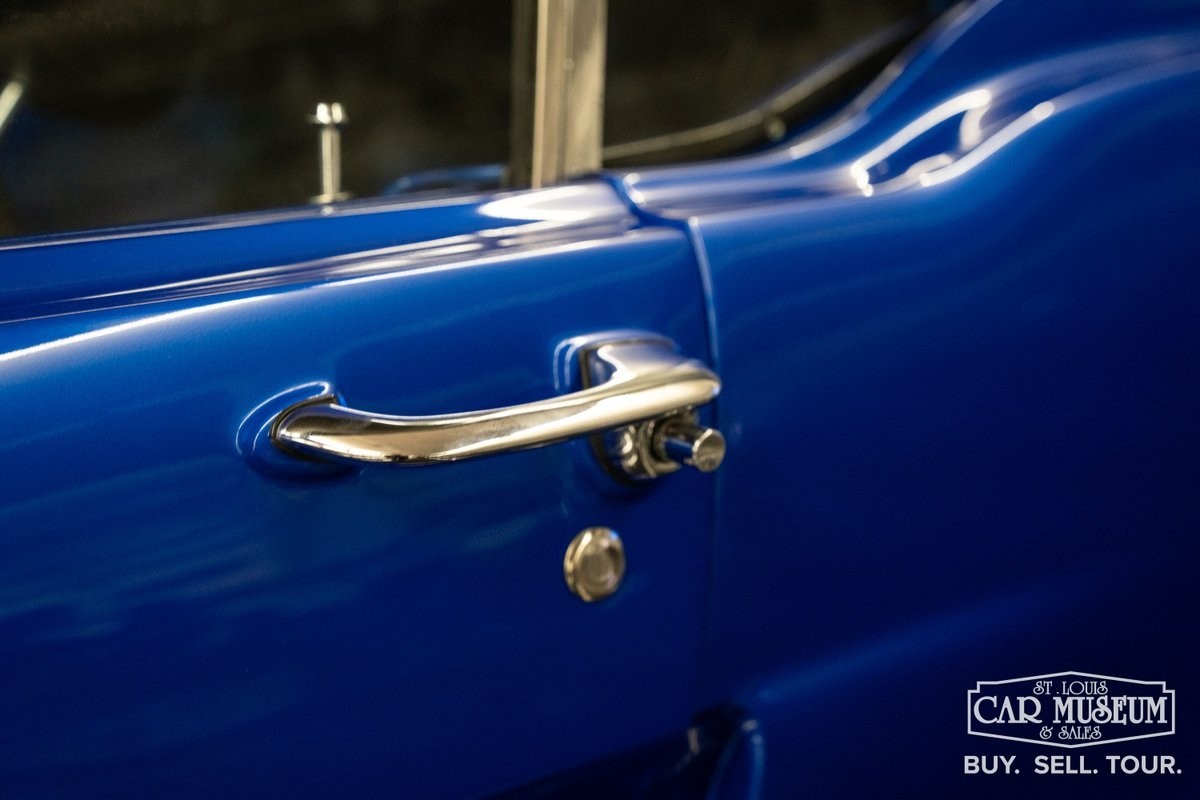 Ford-Mustang-1965-Convertible-29