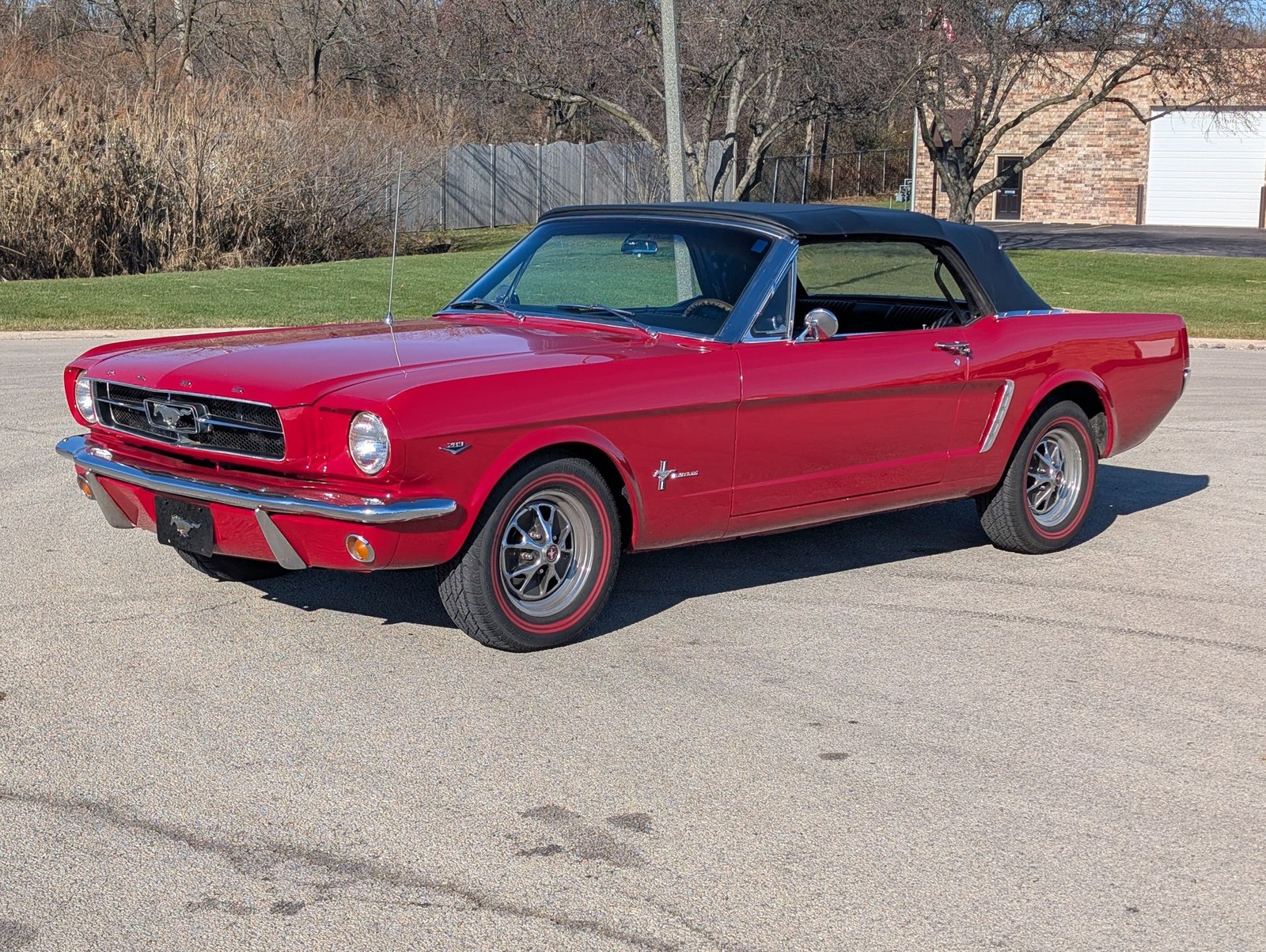 Ford-Mustang-1965-Convertible-3