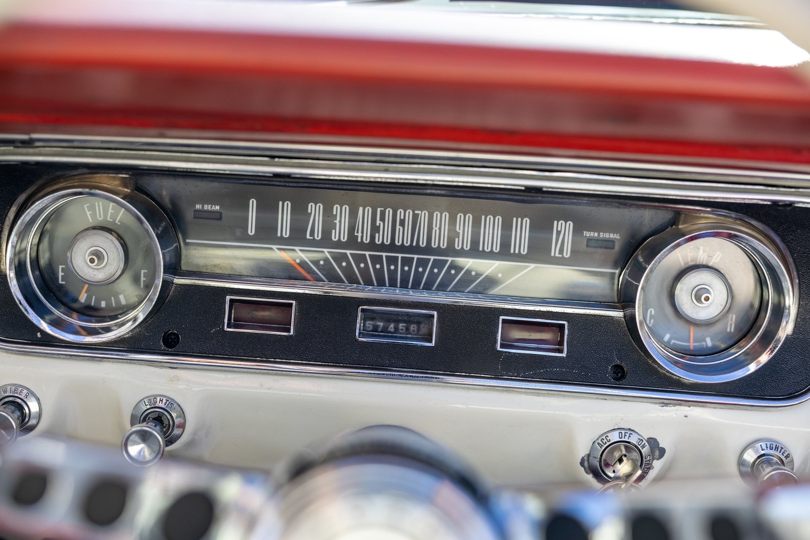 Ford-Mustang-1965-Convertible-31